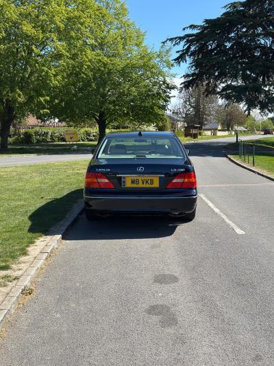 2002 Lexus LS430