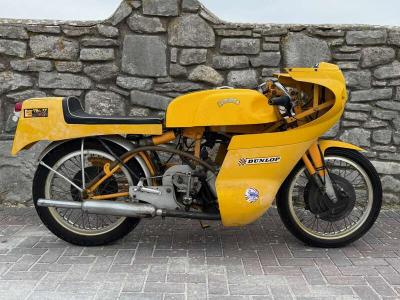 1951 VINCENT SERIES C GREY FLASH REPLICA