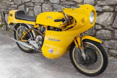 1951 VINCENT SERIES C GREY FLASH REPLICA