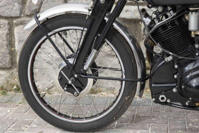 1951 VINCENT SERIES C BLACK SHADOW