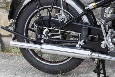 1951 VINCENT SERIES C BLACK SHADOW