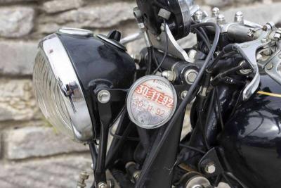 1952 VINCENT SERIES C BLACK SHADOW