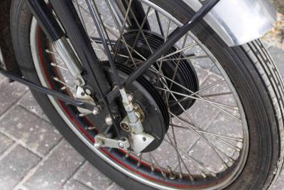 1952 VINCENT SERIES C BLACK SHADOW