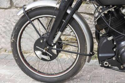 1952 VINCENT SERIES C BLACK SHADOW
