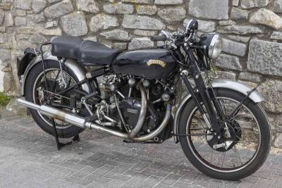 1952 VINCENT SERIES C BLACK SHADOW