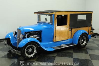 1928 Ford Woody Wagon