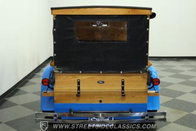 1928 Ford Woody Wagon