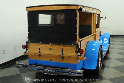1928 Ford Woody Wagon