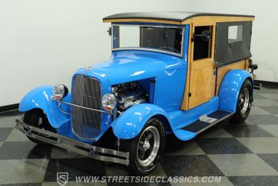 1928 Ford Woody Wagon