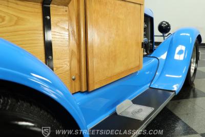 1928 Ford Woody Wagon