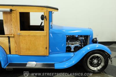 1928 Ford Woody Wagon