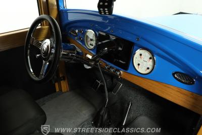 1928 Ford Woody Wagon