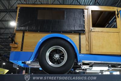 1928 Ford Woody Wagon
