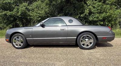 2003 Ford Thunderbird