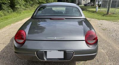 2003 Ford Thunderbird
