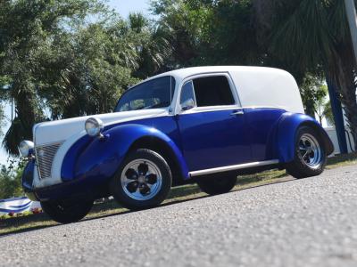 1972 Volkswagen Beetle 1940 Ford Sedan Delivery