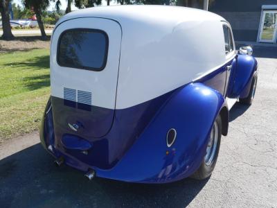 1972 Volkswagen Beetle 1940 Ford Sedan Delivery