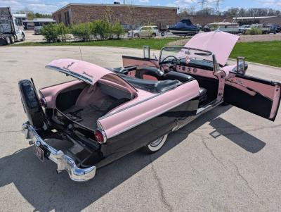 1955 Ford Sunliner Convertible