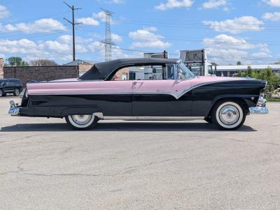 1955 Ford Sunliner Convertible