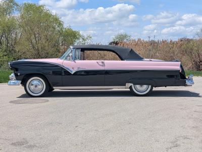 1955 Ford Sunliner Convertible
