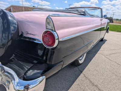 1955 Ford Sunliner Convertible