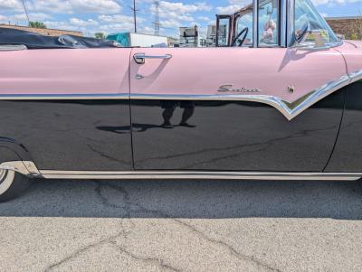 1955 Ford Sunliner Convertible