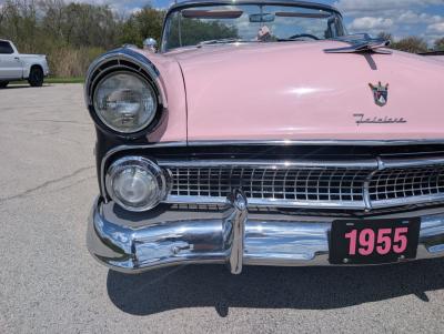 1955 Ford Sunliner Convertible