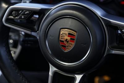 2018 Porsche 911