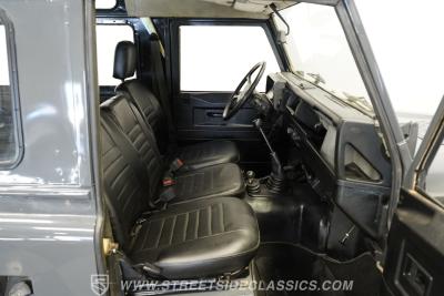 1987 Land Rover Defender  90