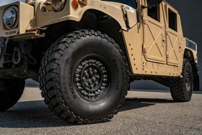2009 AM General M1165A1