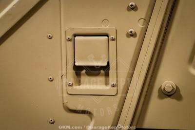 2009 AM General M1165A1