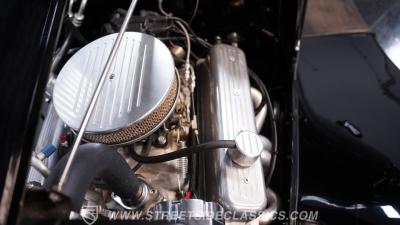 1933 Ford Victoria Restomod