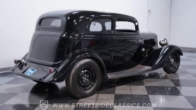 1933 Ford Victoria Restomod