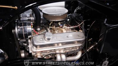 1933 Ford Victoria Restomod