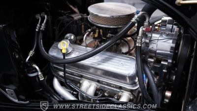 1933 Ford Victoria Restomod