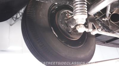 1933 Ford Victoria Restomod