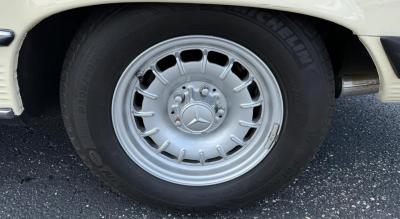 1981 Mercedes - Benz 380SL