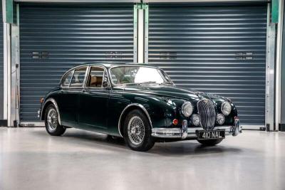 1962 Jaguar MK2 
