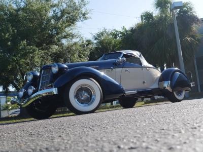 1936 Auburn Boattail Speedster Replica