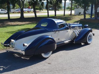 1936 Auburn Boattail Speedster Replica