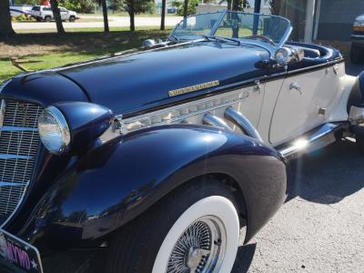 1936 Auburn Boattail Speedster Replica