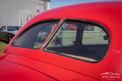 1937 Ford Tudor Humpback Sedan