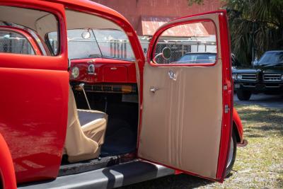 1937 Ford Tudor Humpback Sedan