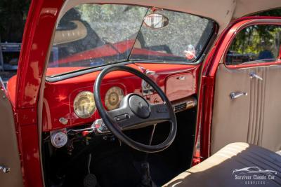 1937 Ford Tudor Humpback Sedan