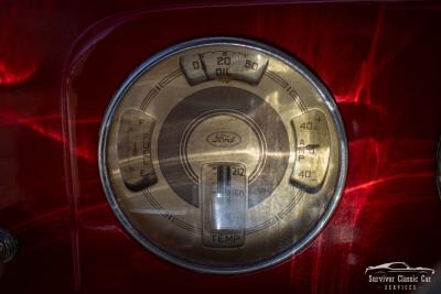 1937 Ford Tudor Humpback Sedan