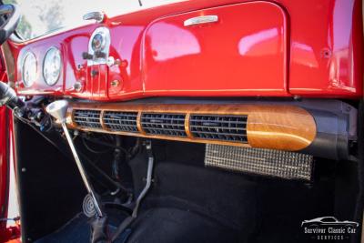 1937 Ford Tudor Humpback Sedan