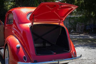 1937 Ford Tudor Humpback Sedan