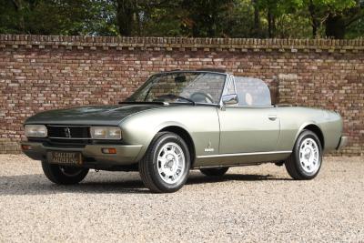 1981 Peugeot 504 Cabriolet &ldquo;Gris Fume m&eacute;tallis&eacute;&rdquo;