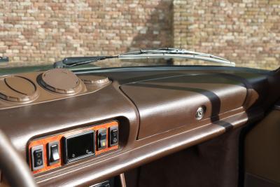 1981 Peugeot 504 Cabriolet &ldquo;Gris Fume m&eacute;tallis&eacute;&rdquo;