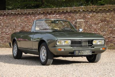 1981 Peugeot 504 Cabriolet &ldquo;Gris Fume m&eacute;tallis&eacute;&rdquo;